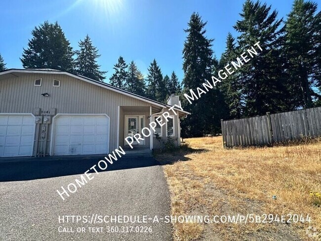 Building Photo - 9041 Steilacoom Rd SE Unit #B Rental