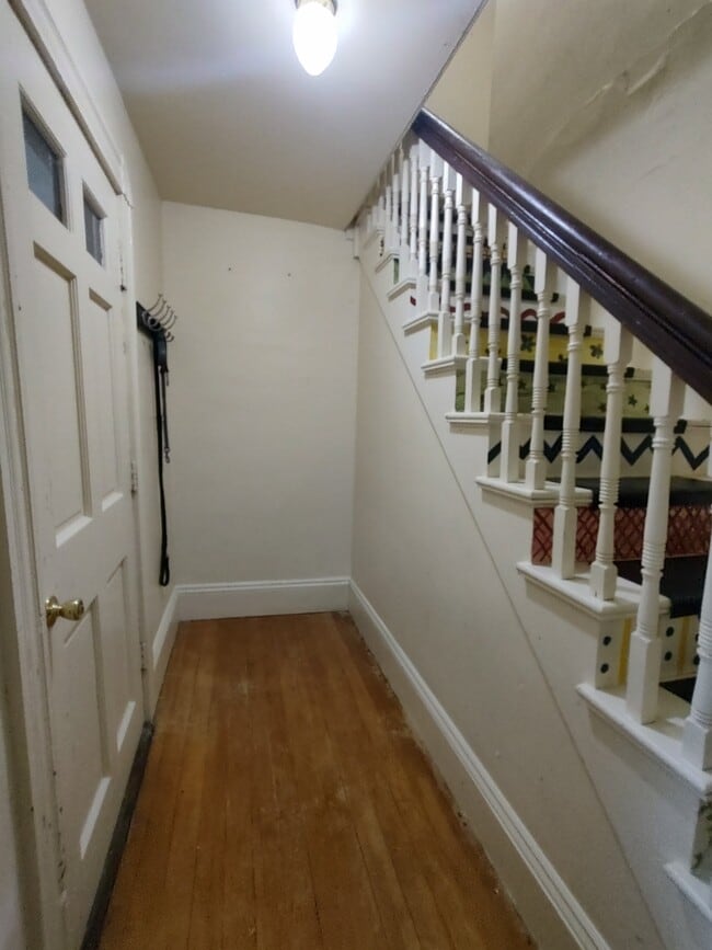 Photo - 6 Closson Ct Unidad 2