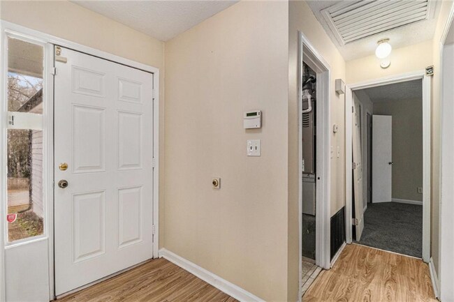 Photo - 1774 Hunting Creek Dr SE