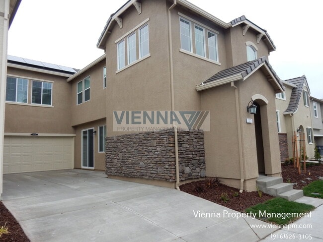 Photo - 1271 Goldenrod Way