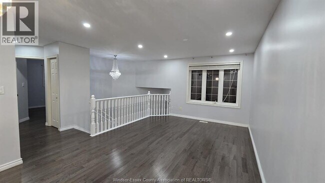 Photo - 1059 Silverdale Dr