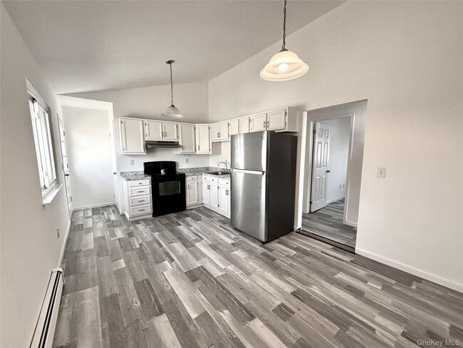 Photo - 78 Carlton Ave