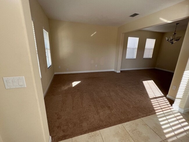Photo - INDEPENDENCE IN WINTER GARDEN 4 BEDROOM RE...