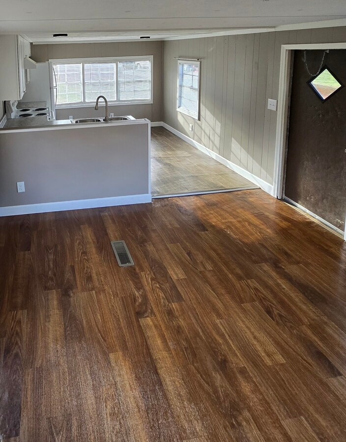 Photo - 54 Haney Park