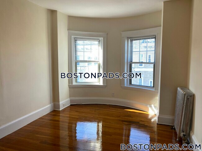 1315 Commonwealth Ave Unit 307