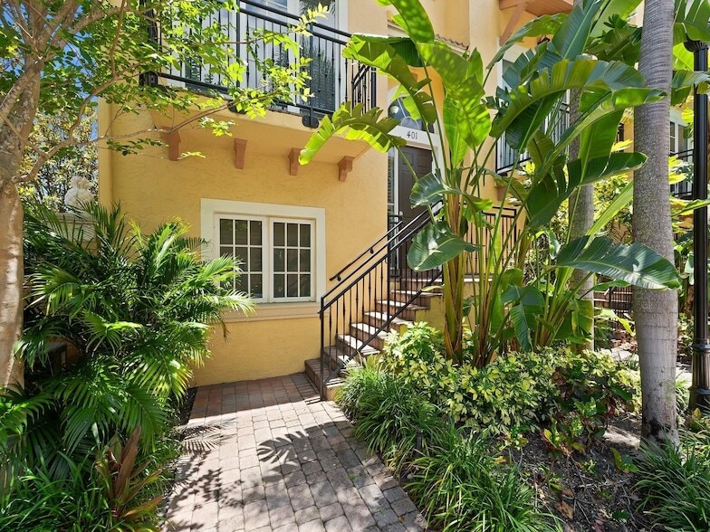 Photo - 510 SE 7th St