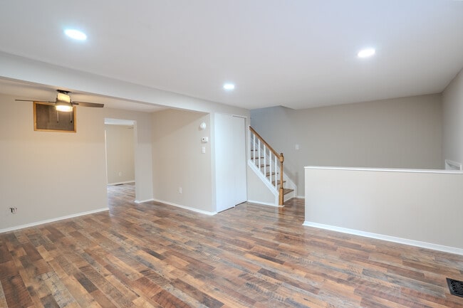 Photo - 8505 Castlemill Cir