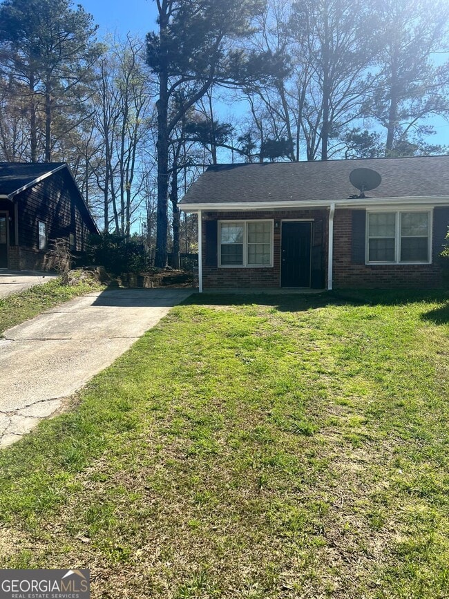 Photo - 1152 Pinedale Cir NW