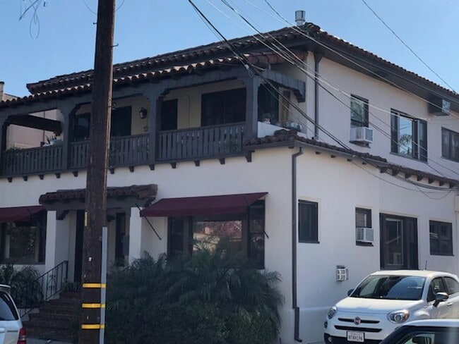 Photo - 1144 E Appleton St Unit APT 2