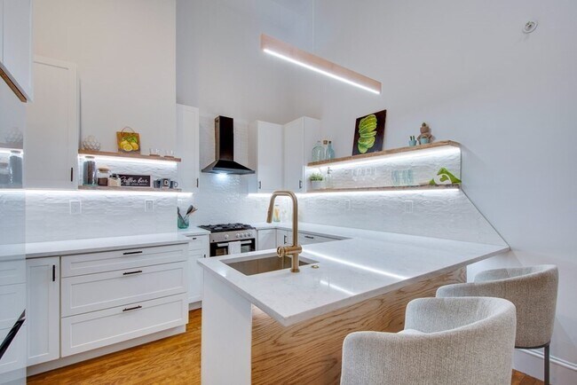 Photo - 1 Summer St Unit 4A