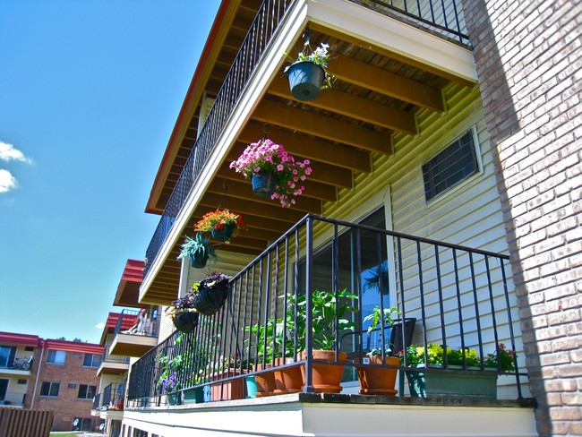 Photo - The Bluffs of Burnsville