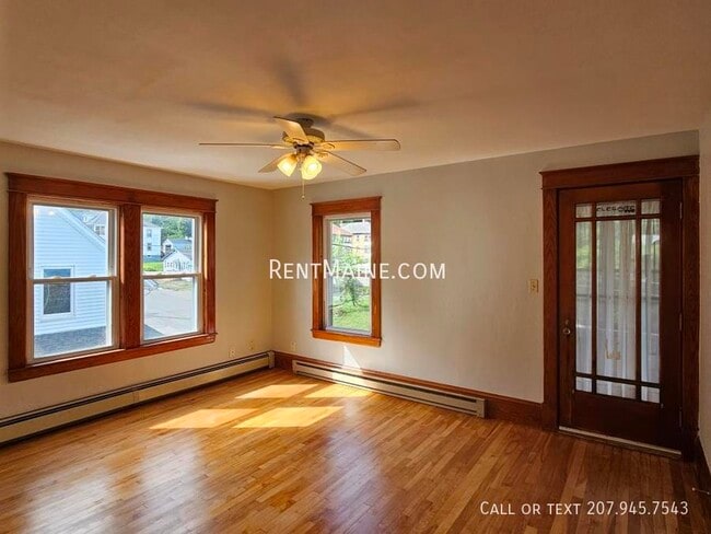 20 Monroe St Unit 3