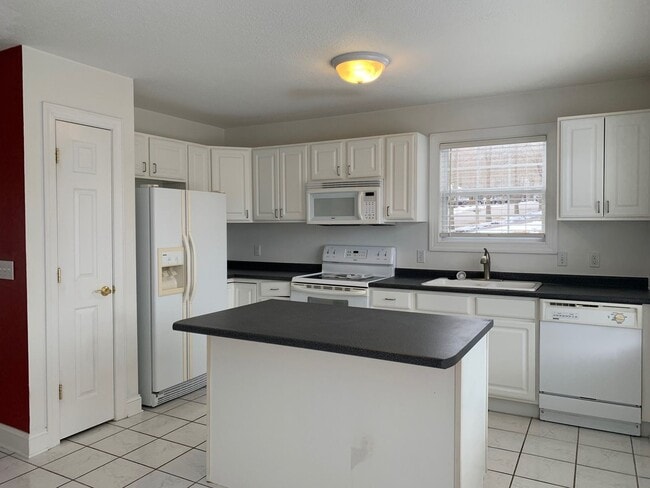 Photo - * RE-RENTAL AVAILABLE ON 8/17/26 * 3 Bedroom 2.5 Bath End Unit Townhouse