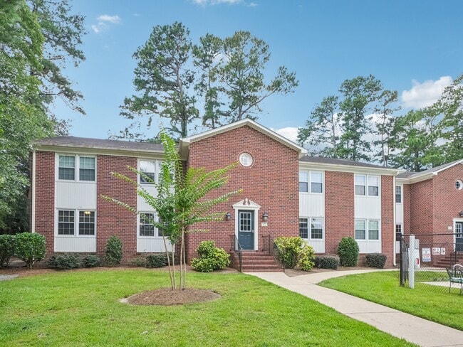 Morganton Arms Apartments
