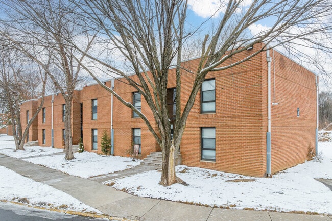 Exterior Shots - Bristol Gardens Apartments