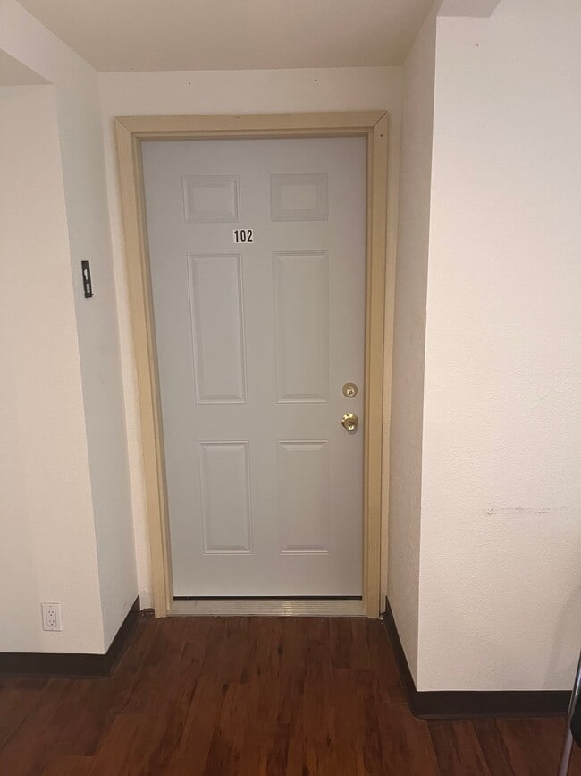 Photo - 200 S Court Ave Unit 102