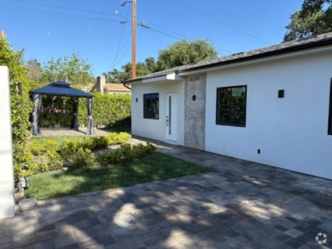 Building Photo - 6552 Olcott St Rental