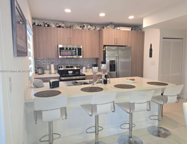 Photo - 249 NW 12th Ct