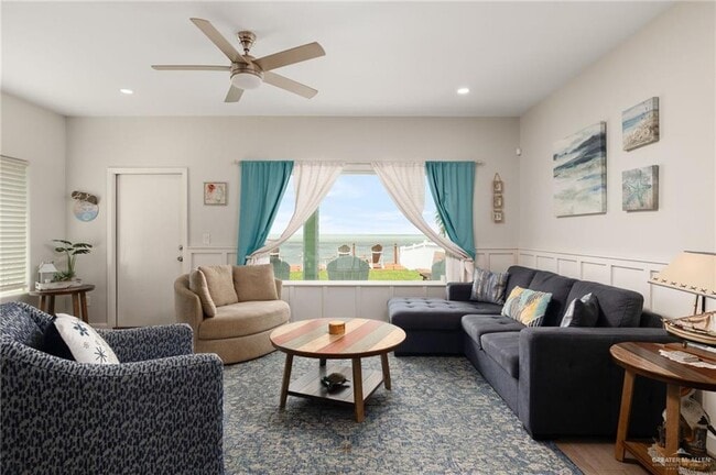 Photo - 48520-49402 E Ocean Blvd