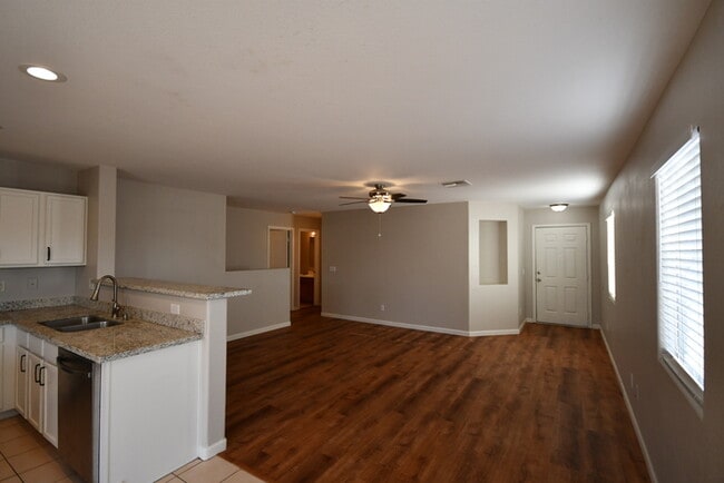 3 Bed 2 Bath Single Level Home in Johnson Ranch! $1800 per month Plus fees - 3 Bed 2 Bath Single Level Home in Johnson Ranch! $1800 per month Plus fees