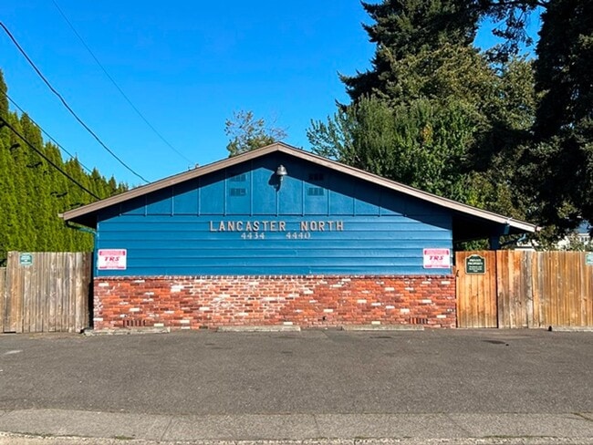 Building Photo - 2Bd/1Ba Single Story Apartment Unit 4434