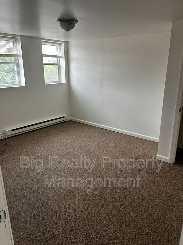 Photo - 29 N Main St Unit 4A