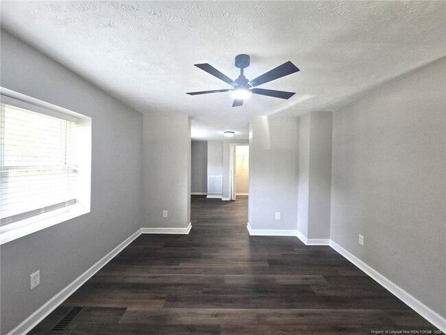 Photo - 874 W Orange St