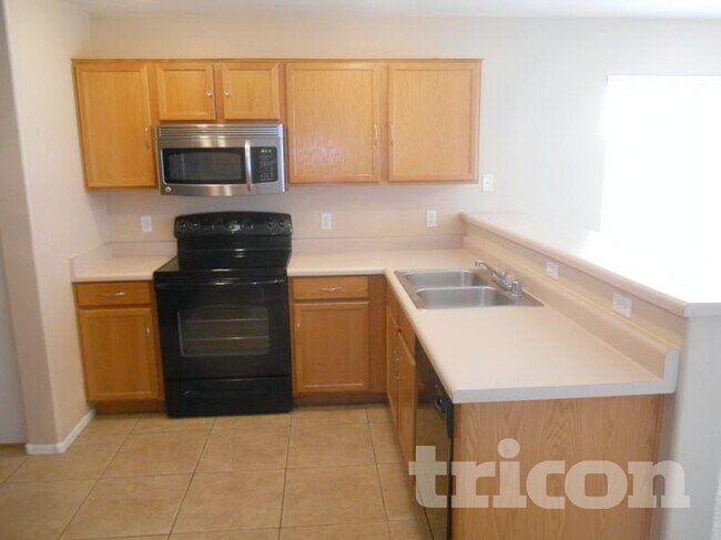 Photo - 1116 W Villa Maria Dr