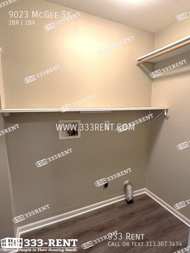 Photo - 9023 McGee St