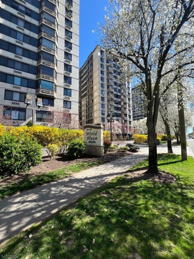 Building Photo - 316 Prospect Ave Unit 3C