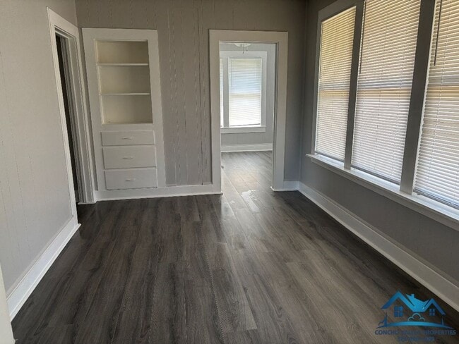 Photo - For Rent - 2 Bed/ 1 Bath Home