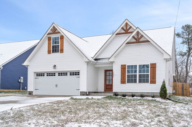 Photo - Pet Friendly Three Bedroom with Bonus!