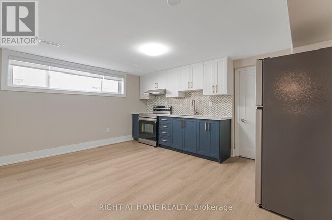 Photo - 128 Twenty Second St