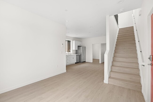 Photo - 291 Ramona Dr