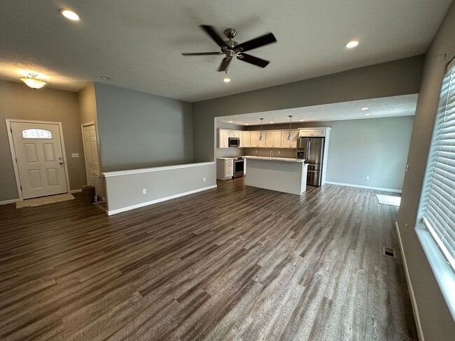 Photo - $2500 - Beautiful 3 bed 2 bath home in South Sioux City