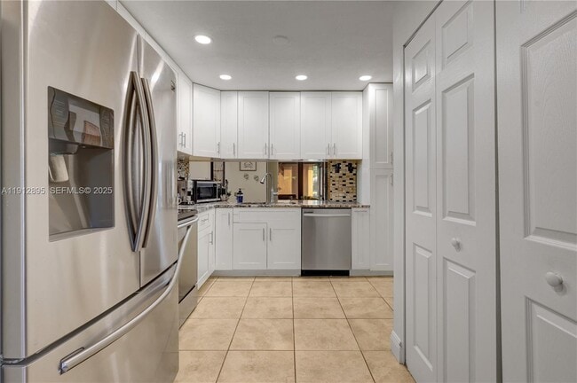 Photo - 4755 NW 30th St