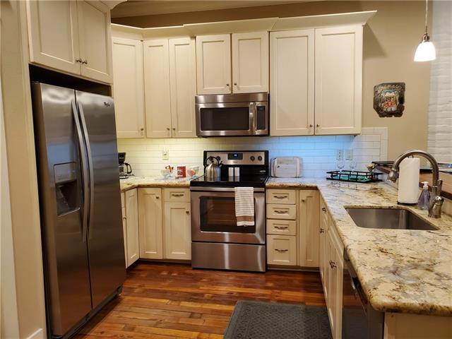 Photo - 216 Chartres St