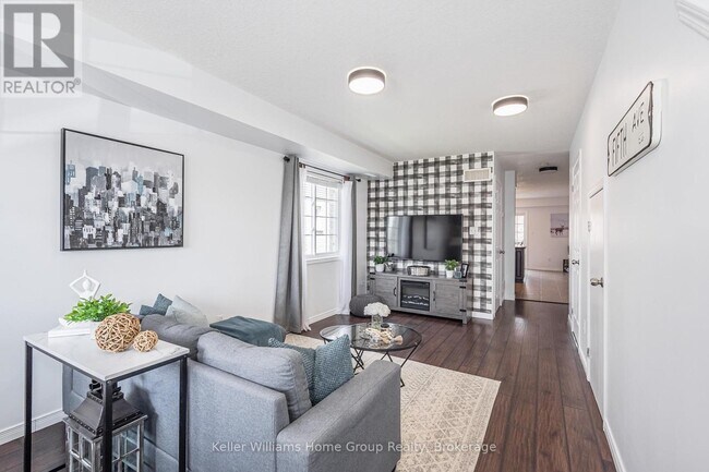 Photo - 35 Mountford Dr