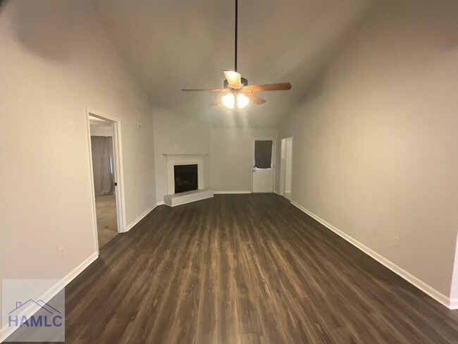 Photo - 1434 Paul Caswell Blvd