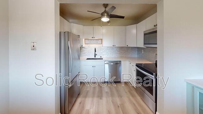 Photo - 434 Valley Hi Cir