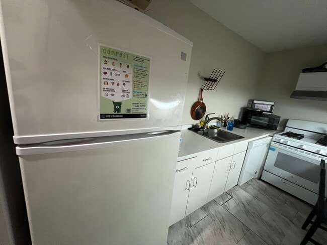 Photo - 1000 Memorial Dr