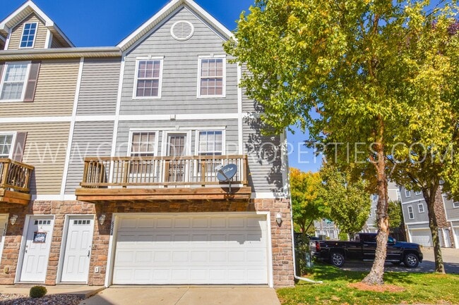 2 Bed 2 Bath town home Pleasant Hill. - 2 Bed 2 Bath town home Pleasant Hill.