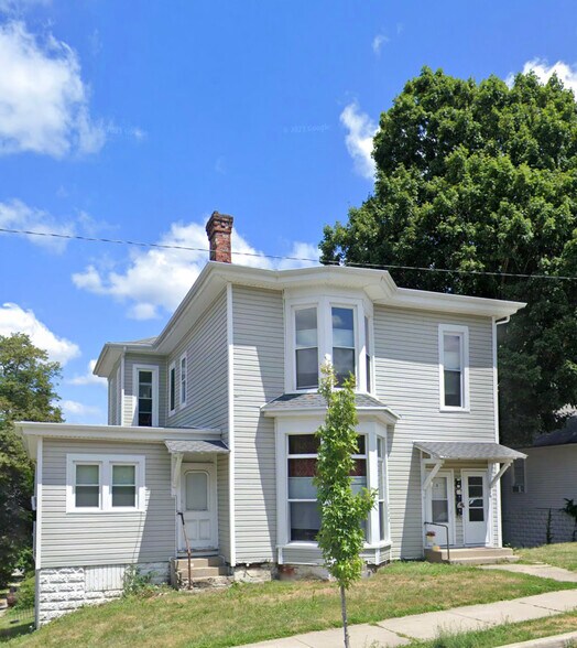 1416 Main Street