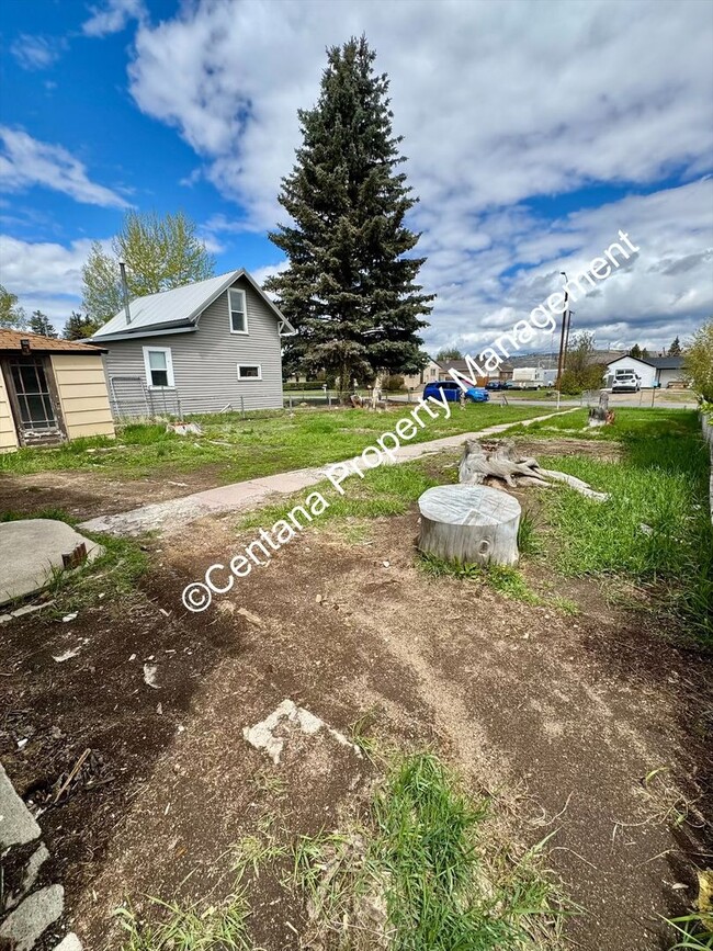 Photo - 2 Bedroom 1 Bath Home