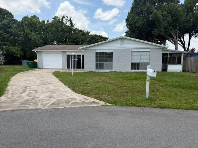 693 John Hancock Ln