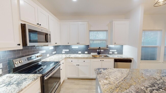 Photo - 1317 E Cannon St