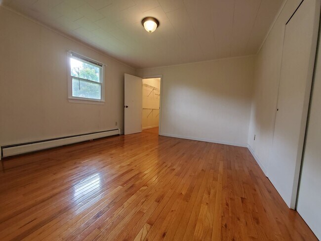 Photo - 77 Joseph St Unit 2