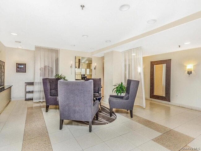 Photo - 2287 Johnson Ave Unit 14D