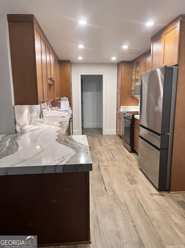 Photo - 3530 Piedmont Rd NE Unit #1M