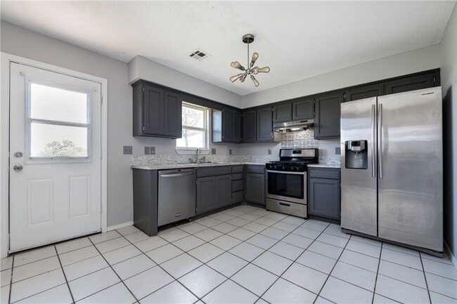 Photo - 428 Southland St
